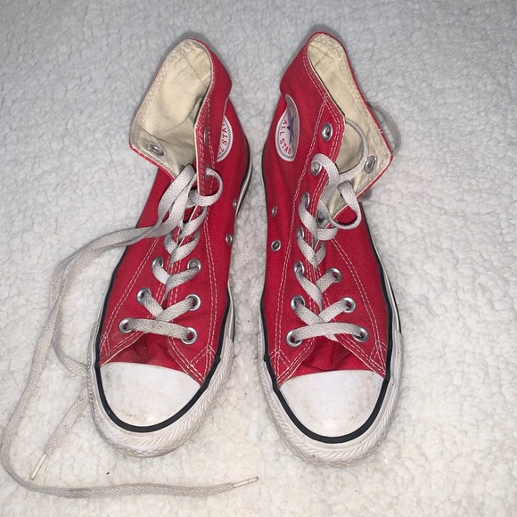 Red High-Top Converse - Picture 4 of 4